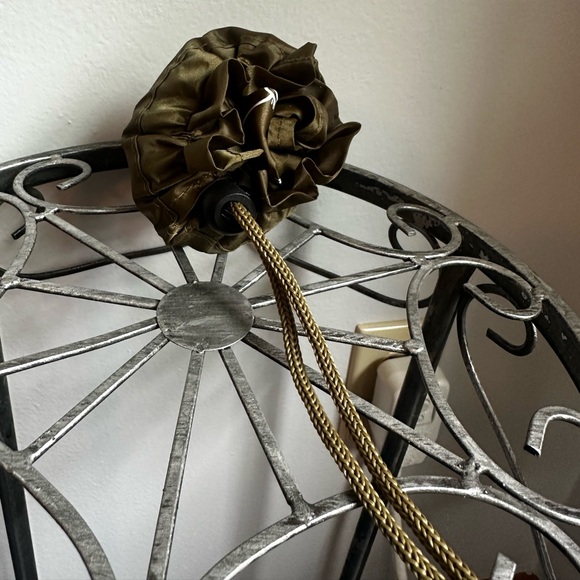 Eminence Reusable Tote - Picture 3 of 8